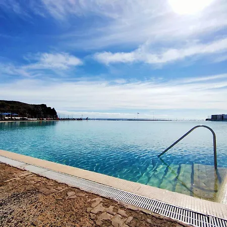 Cozy With Pool,near The Sea,wifi In *