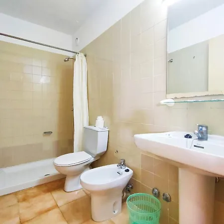 Διαμέρισμα Cozy With Pool,near The Sea,wifi In *