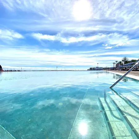 Cozy With Pool,near The Sea,wifi In Διαμέρισμα