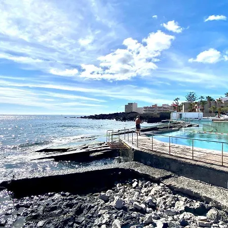 Διαμέρισμα Cozy With Pool,near The Sea,wifi In