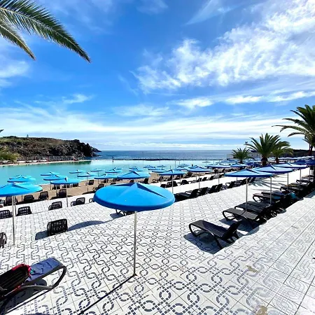 Cozy With Pool,near The Sea,wifi In Διαμέρισμα *