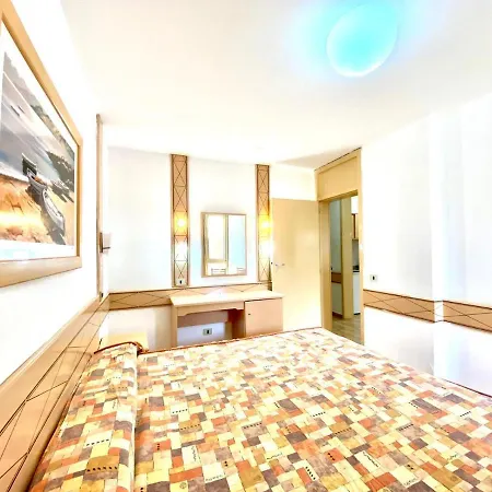 Apartamento Cozy With Pool,near The Sea,wifi In *