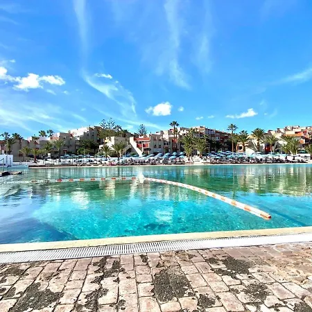 Apartamento Cozy With Pool,near The Sea,wifi In Costa Del Silencio